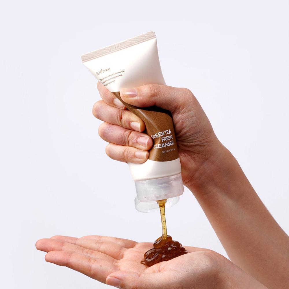 Isntree_Green_Tea_Fresh_Cleanser_120ml