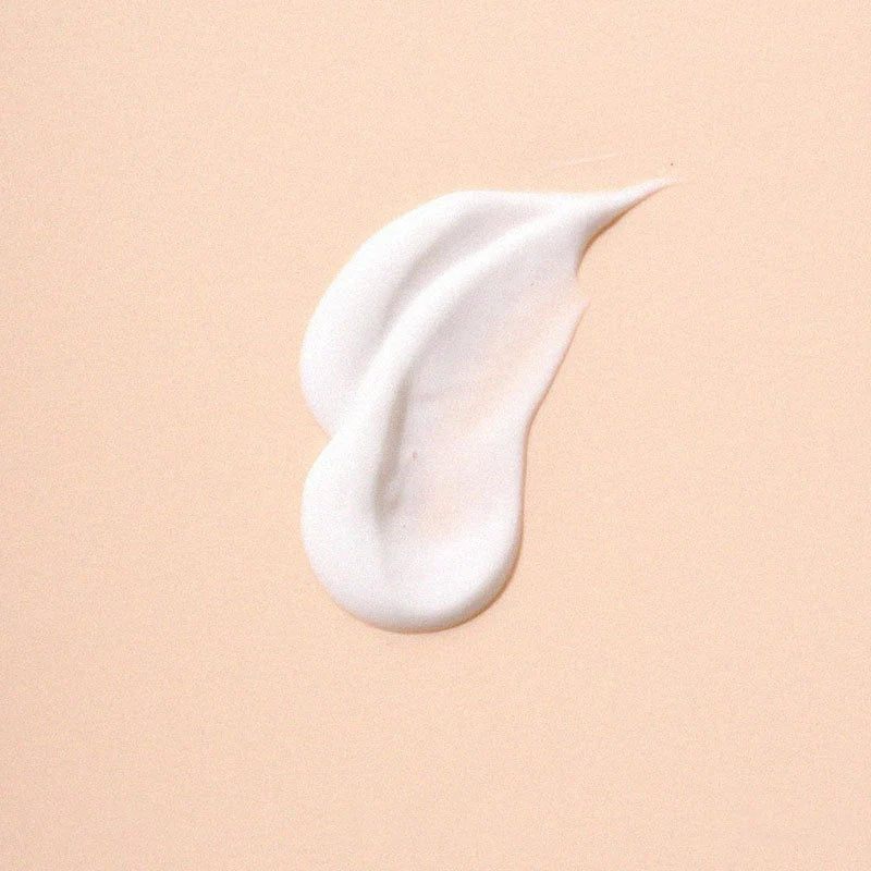 Isntree_Yam_Root_Vegan_Milk_Cleanser_220ml