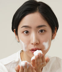 KLAIRS Rich Moist Foaming Cleanser - 100ml - Kosmetica