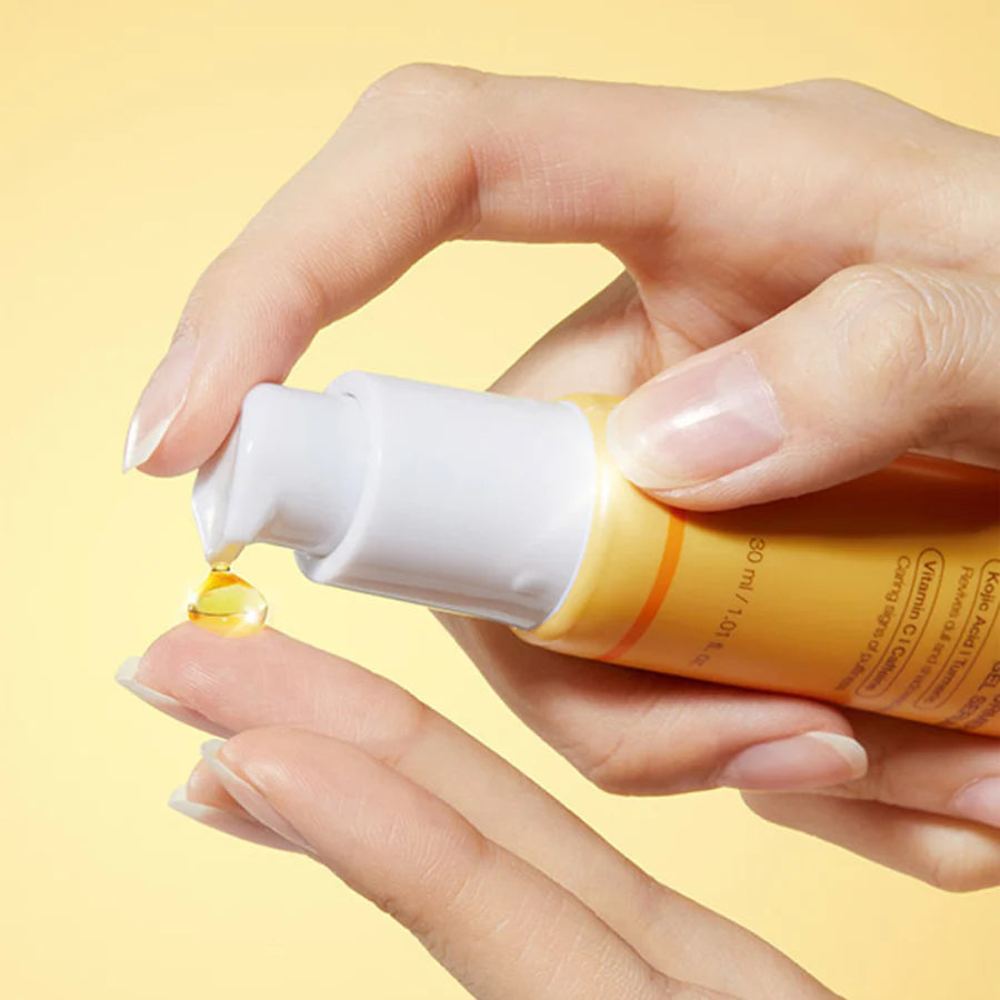 MEDICUBE Kojic Acid Turmeric Vita Eye Gel Serum 30ml - Kosmetica